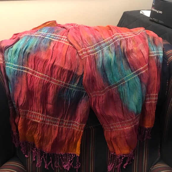 Scarf - Picture 1 of 2